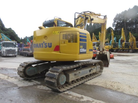 2016 KOMATSU PC128US-10