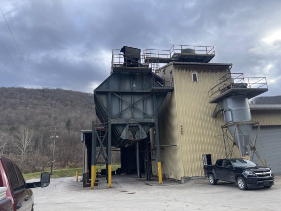 Peerless Two (2) 30 Unit Momo Chip Bins Stock #245195 in Hughesville ...