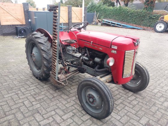 Massey-Ferguson 30