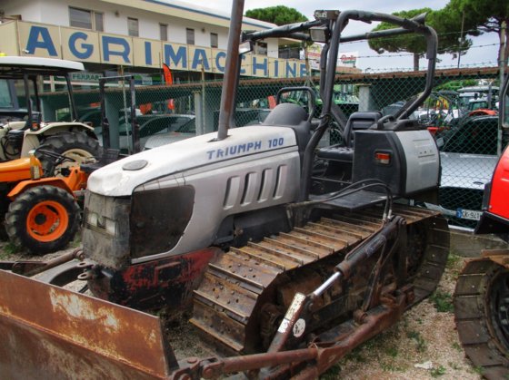 LAMBORGHINI TRIUMPH 100