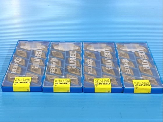 京セラ(株) DNMG150408HS