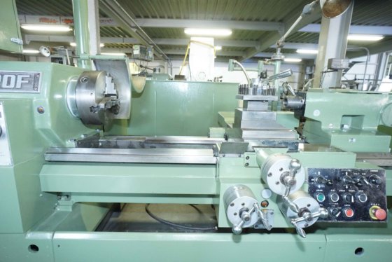 2000 (株)池貝 AM20F