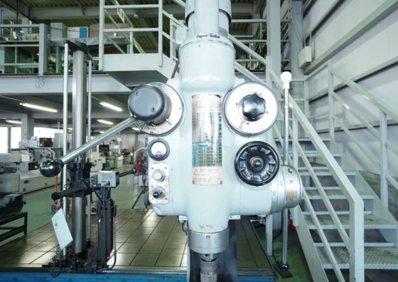 (株)吉田鉄工所 YGD-900CT