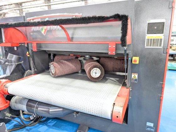 2014 (株)アマダ AUDEBU-1300