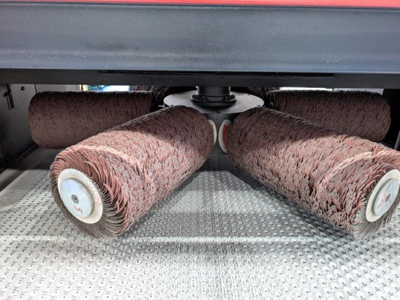 2014 (株)アマダ AUDEBU-1300