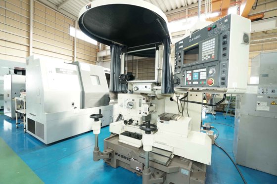 1998 (株)アマダワシノ GLS-680H