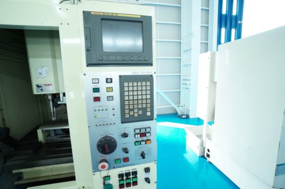 2002 (株)スギノマシン MS2000VP