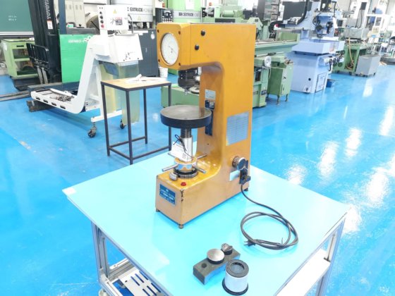 ビッカース測定機　マツザワ