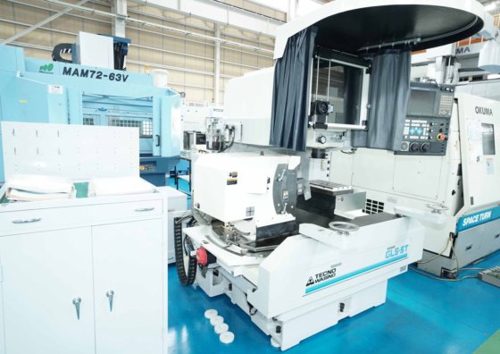 2004 (株)テクノワシノ GLS-5T