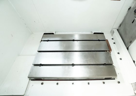 2001 三菱電機(株) EA-8