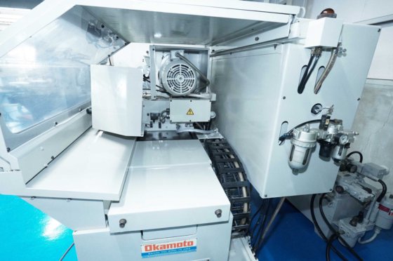 1996 (株)岡本工作機械製作所 IGＭ-2Ｍ