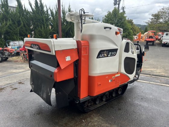クボタ ARN219
