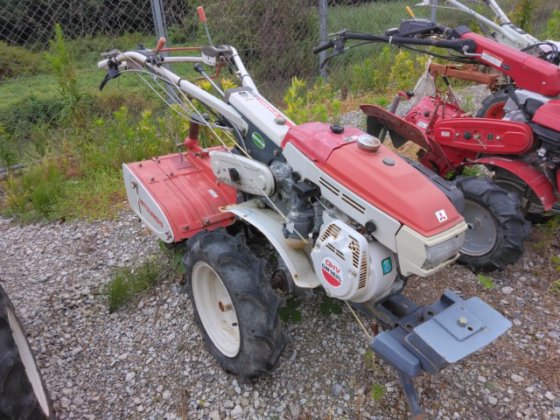 三菱マヒンドラ農機（株） MS67