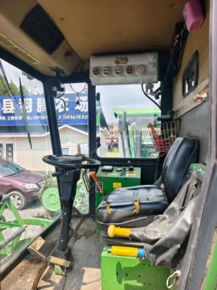 2019 约翰迪尔w100联合收割机