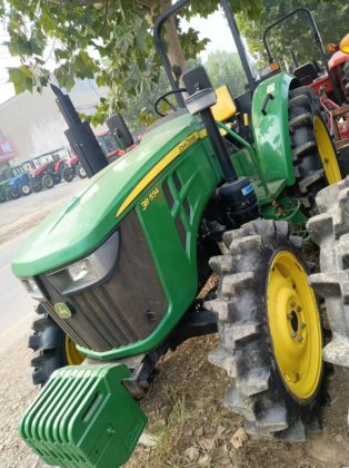 2018 约翰迪尔3B-554拖拉机