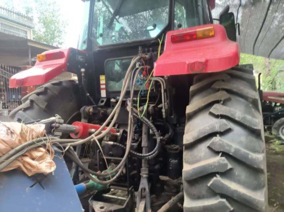 2021 东方红LN2004拖拉机