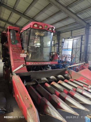 2017 牧神八行玉米收割机