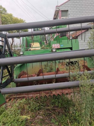 2014 约翰迪尔R40谷物联合收割机