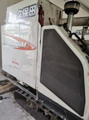 2016 久保田888收割机