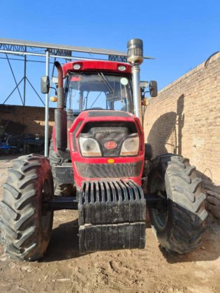 2019 中国泰山1504-A轮式拖拉机