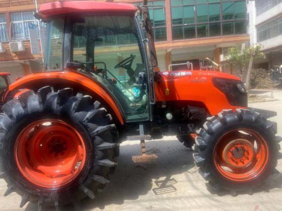 2013 久保田M954K拖拉机