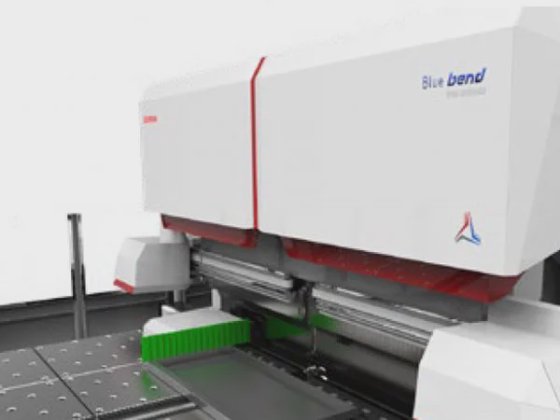 CNC – 面板折弯机