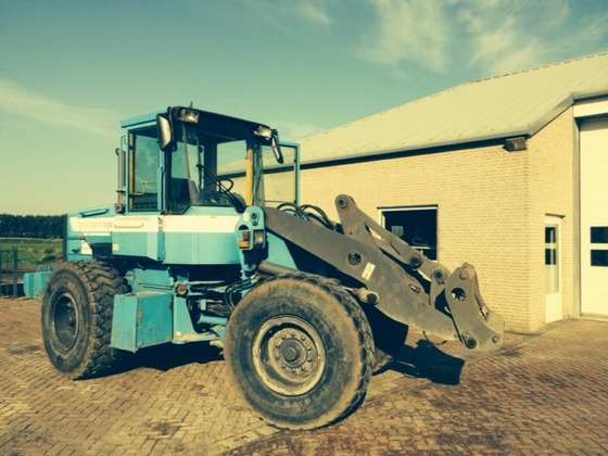 volvo L 70 C in