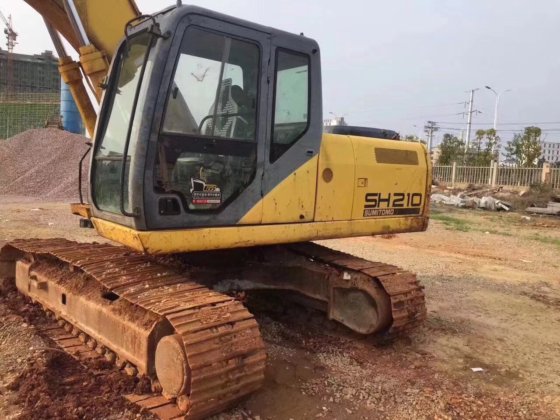 SUMITOMO SH210-5 in Guangzhou, Guangdong, China