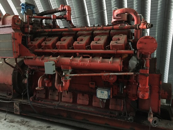 Used Waukesha 7042 Generator Set