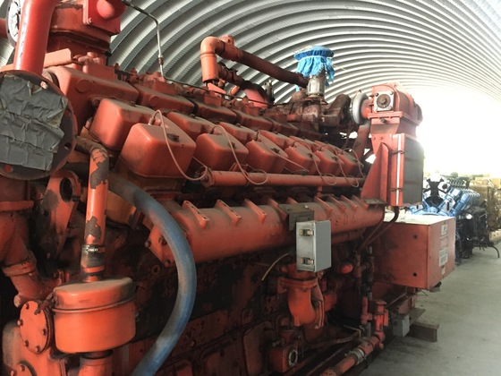 Used Waukesha 7042 Generator Set