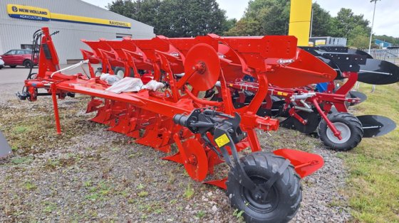 2024 KUHN VM153