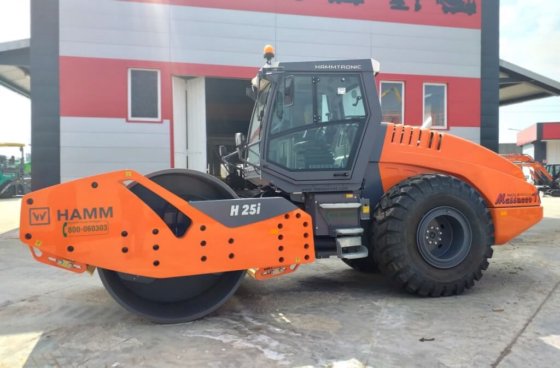 2019 Hamm H25i