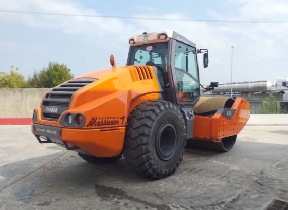 2019 Hamm H25i