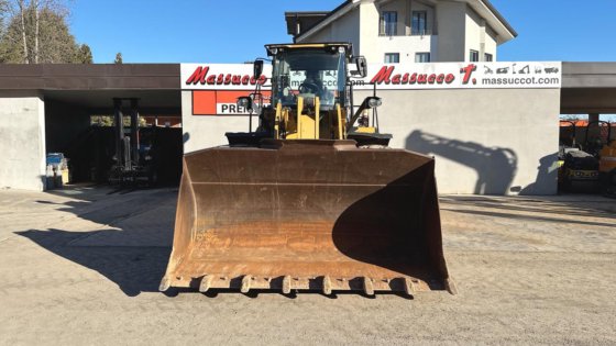 2017 Caterpillar 950M