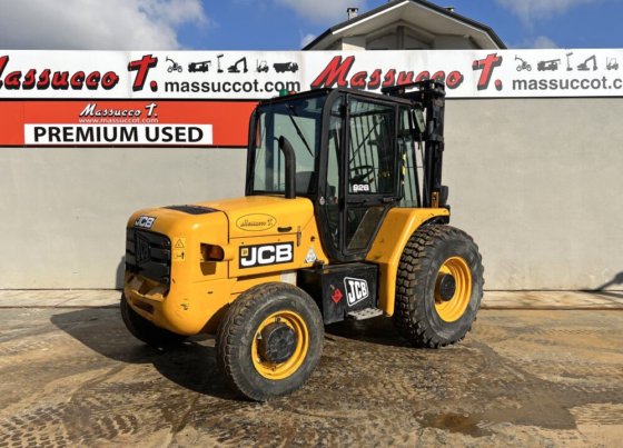 2012 JCB 926
