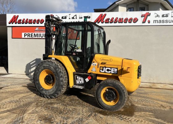 2012 JCB 926