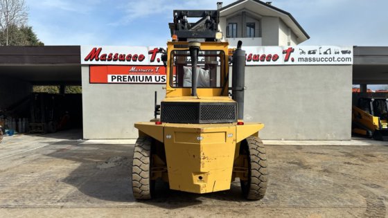 1992 Caterpillar V225C