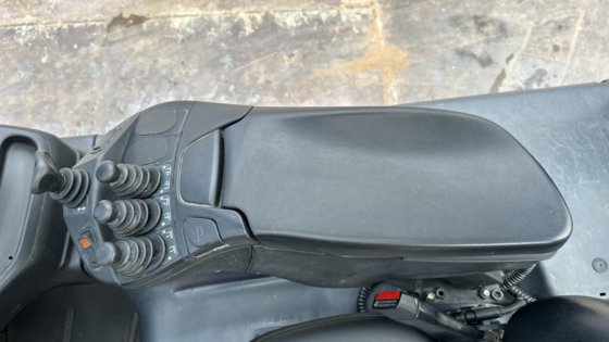 2016 Linde E30L - 01