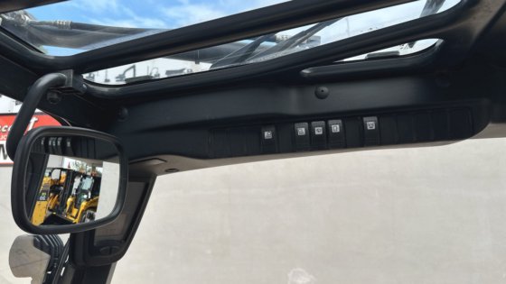 2016 Linde E30L - 01