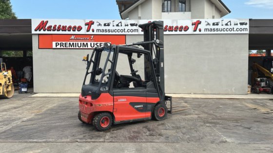 2016 Linde E30L - 01