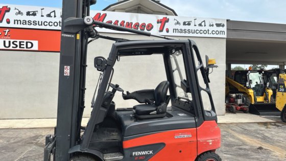 2016 Linde E30L - 01