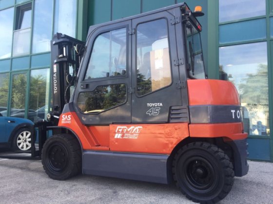 2013 Toyota 7FBMF45