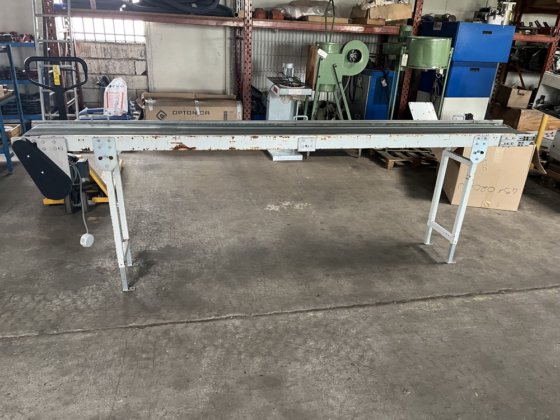 ラインハルト - DIV0002 - タイヤ空気圧式コンベヤ