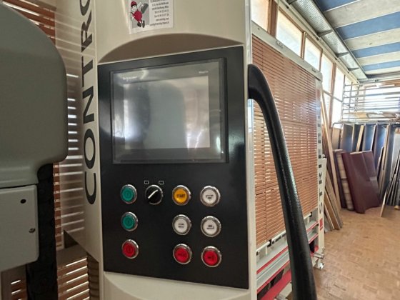 パネルソー STRIEBIG CONTROL 09