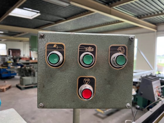 榫卯结构 - C3052