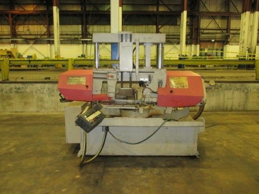 Behringer Semi-Automatic Miter Band Saw