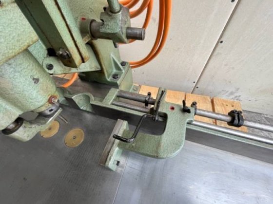 Hang 136 D 进一步处理