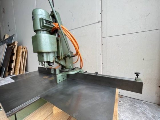 Hang 136 D 进一步处理