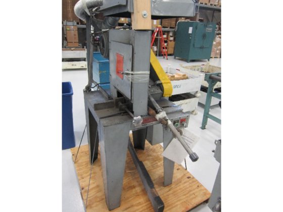 1995 Servall 14 Abrasive Saw