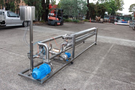 循環ポンプ付きテラルバチューブ熱交換器